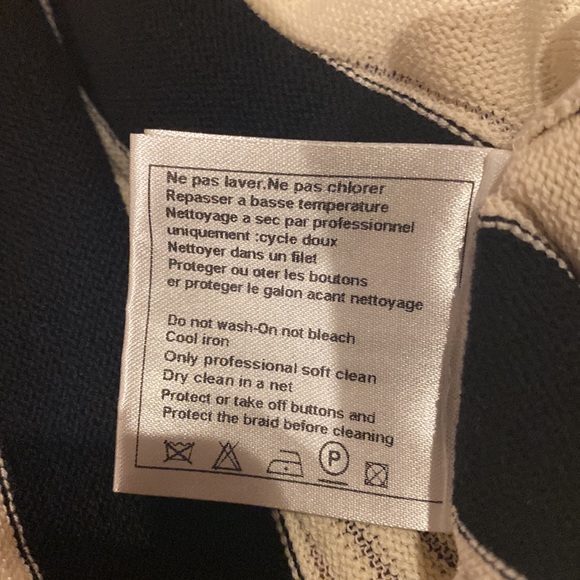 Chanel 14C 2014 Cruise Gondola  Karl Lagerfeld CC logo button knit dress… - Picture 8 of 15